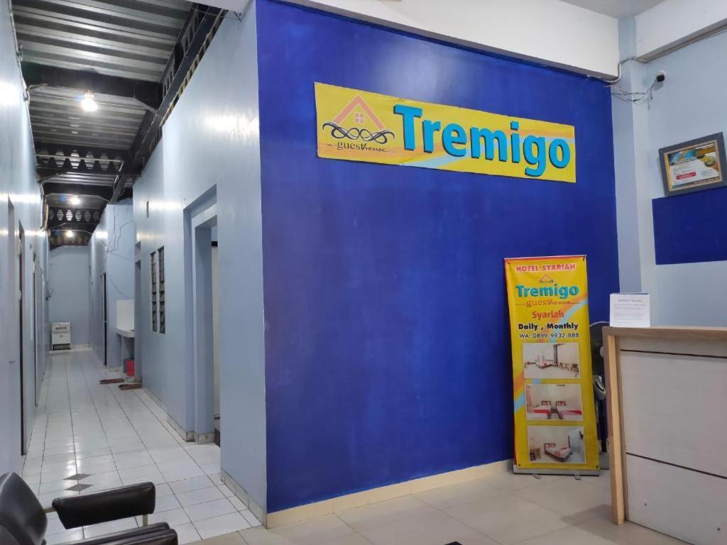 Hotel Syariah Tremigo Guesthouse Cirebon Exterior photo